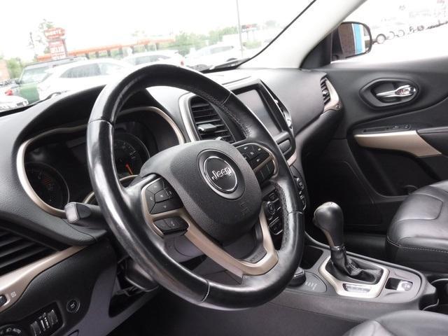 used 2018 Jeep Cherokee car, priced at $13,050