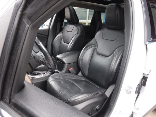 used 2018 Jeep Cherokee car, priced at $13,050