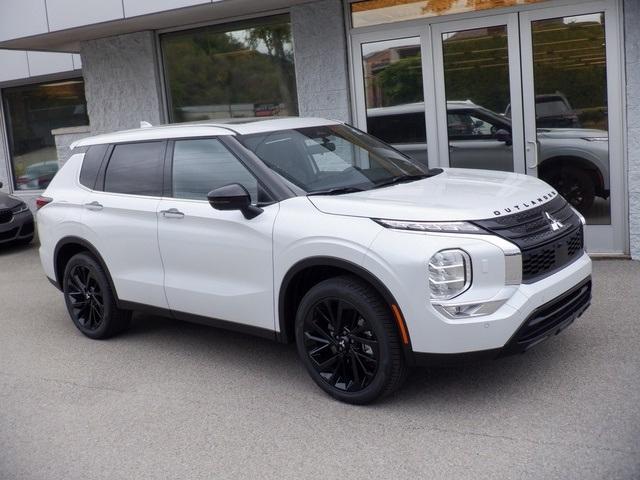 new 2024 Mitsubishi Outlander car, priced at $38,285