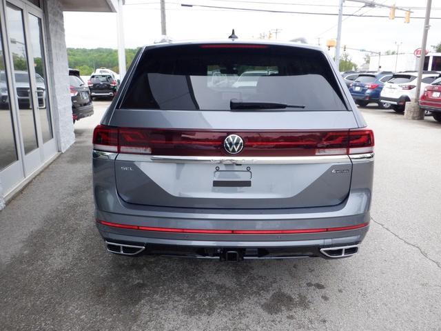 new 2024 Volkswagen Atlas car, priced at $56,316