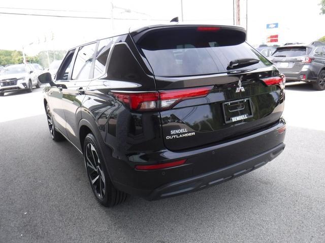 used 2022 Mitsubishi Outlander car, priced at $23,241