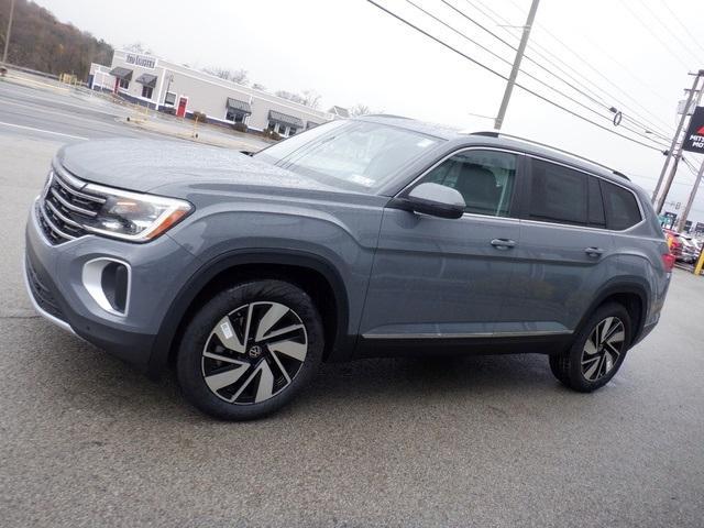 new 2025 Volkswagen Atlas car, priced at $50,336