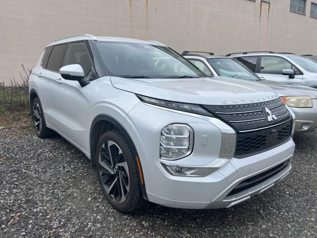 used 2022 Mitsubishi Outlander car, priced at $25,828