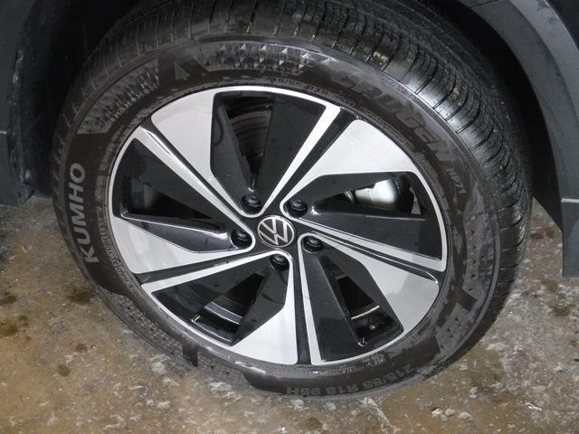 new 2024 Volkswagen Taos car, priced at $30,496