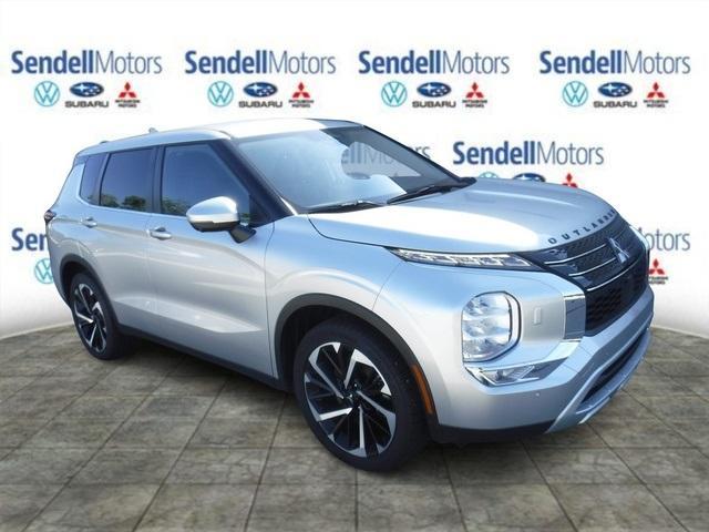 used 2022 Mitsubishi Outlander car, priced at $19,665