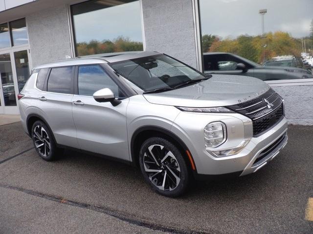 new 2024 Mitsubishi Outlander car, priced at $38,070