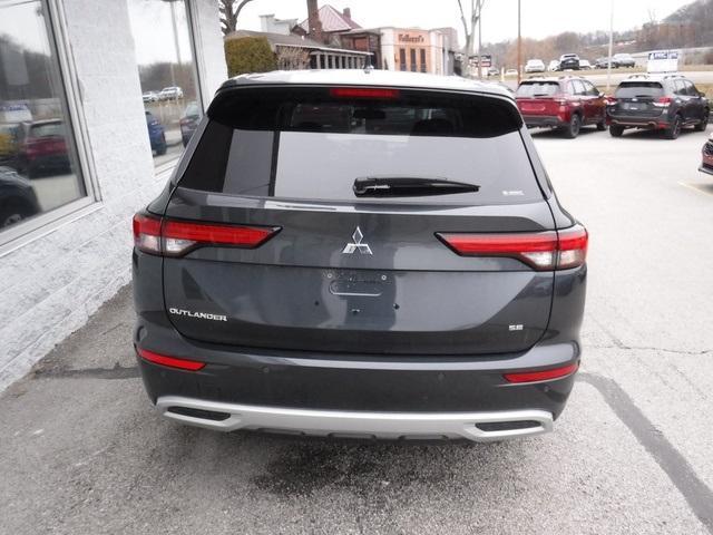 new 2024 Mitsubishi Outlander car, priced at $38,070