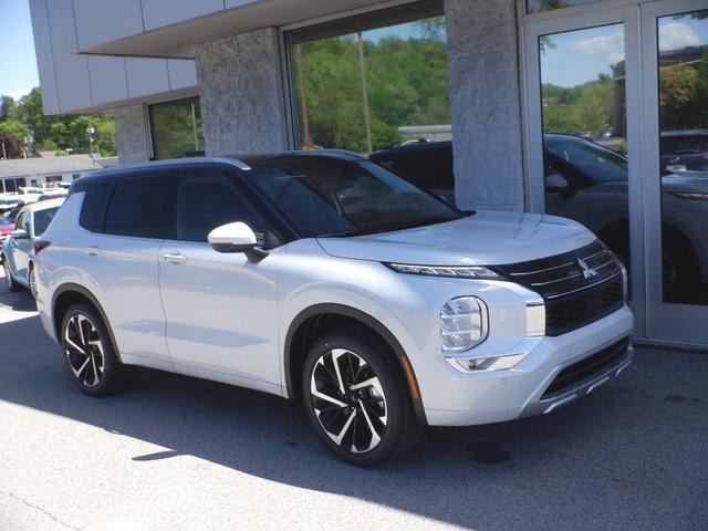 new 2024 Mitsubishi Outlander car