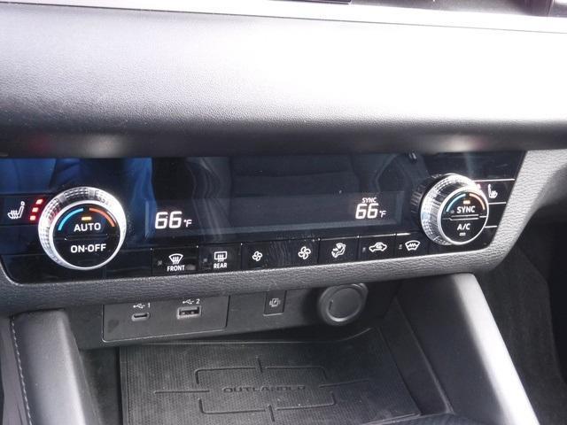 used 2022 Mitsubishi Outlander car, priced at $19,979