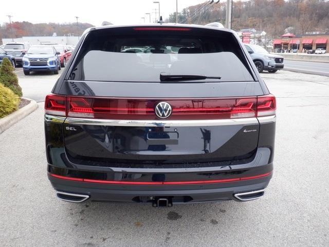 new 2025 Volkswagen Atlas car, priced at $49,301