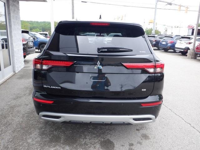 new 2024 Mitsubishi Outlander car, priced at $36,015