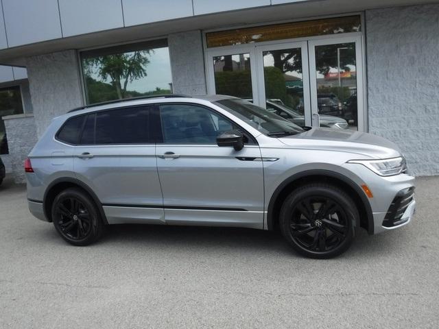 new 2024 Volkswagen Tiguan car, priced at $35,617