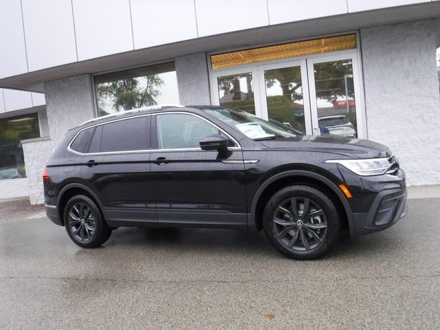 new 2024 Volkswagen Tiguan car, priced at $35,275