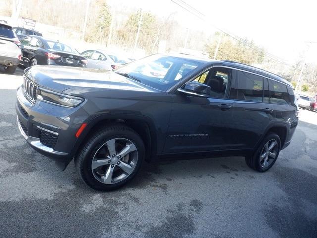 used 2022 Jeep Grand Cherokee L car, priced at $35,400