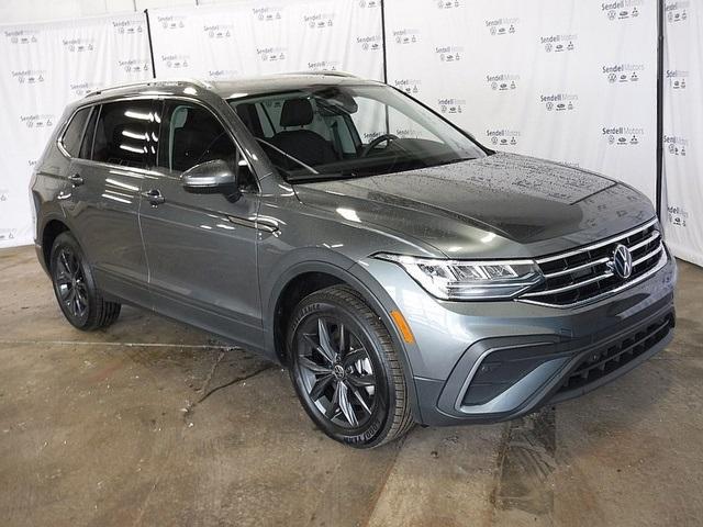 new 2024 Volkswagen Tiguan car, priced at $33,996