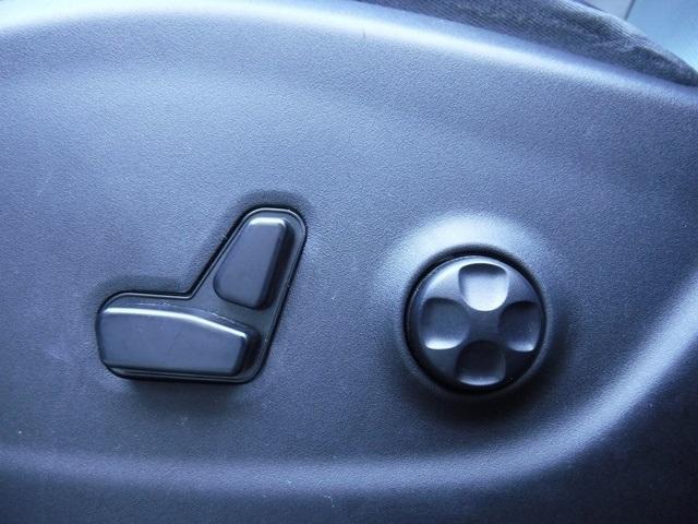 used 2020 Jeep Cherokee car, priced at $20,754