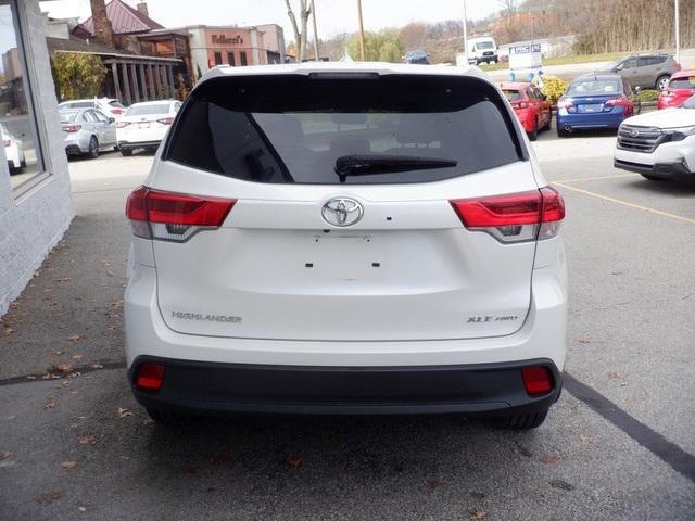 used 2018 Toyota Highlander car, priced at $24,225