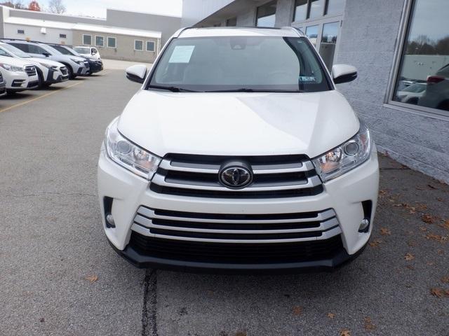 used 2018 Toyota Highlander car, priced at $24,225