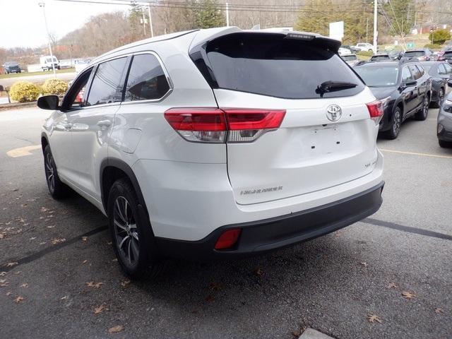 used 2018 Toyota Highlander car, priced at $24,225