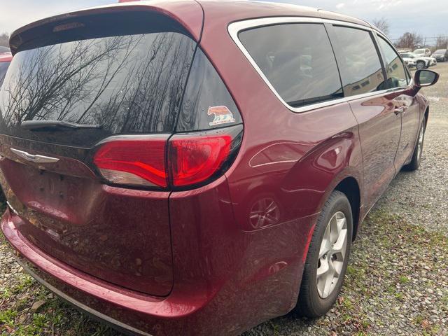 used 2019 Chrysler Pacifica car, priced at $23,256