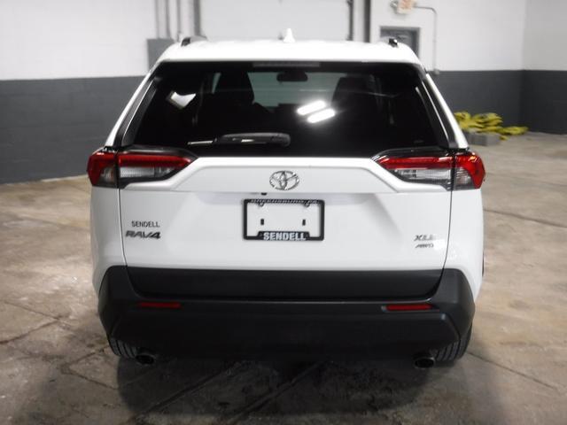 used 2020 Toyota RAV4 car, priced at $25,213