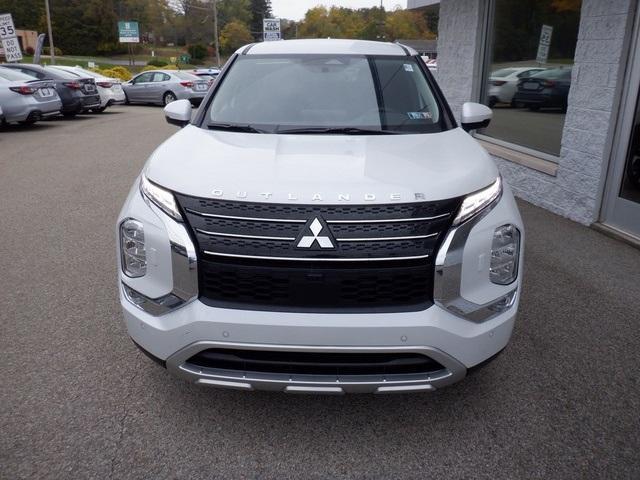 new 2024 Mitsubishi Outlander car, priced at $36,015