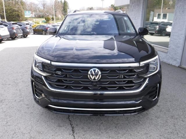 new 2024 Volkswagen Atlas car, priced at $55,811