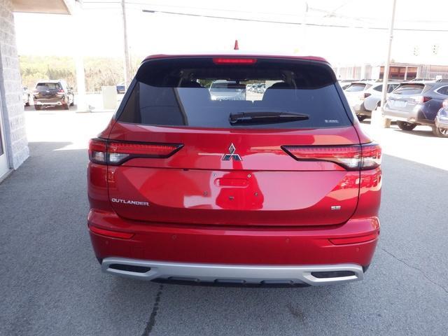 new 2024 Mitsubishi Outlander car, priced at $36,460