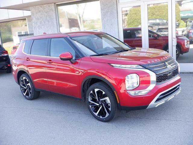 new 2024 Mitsubishi Outlander car, priced at $36,460