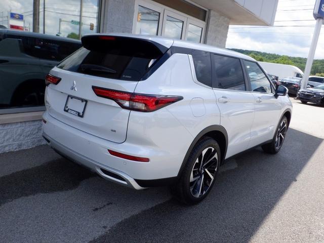 new 2024 Mitsubishi Outlander car, priced at $36,160