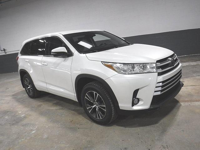 used 2018 Toyota Highlander car, priced at $21,946