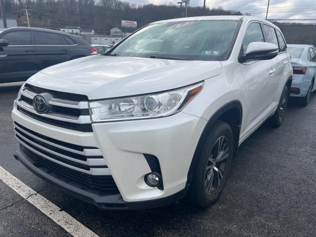 used 2018 Toyota Highlander car, priced at $25,405