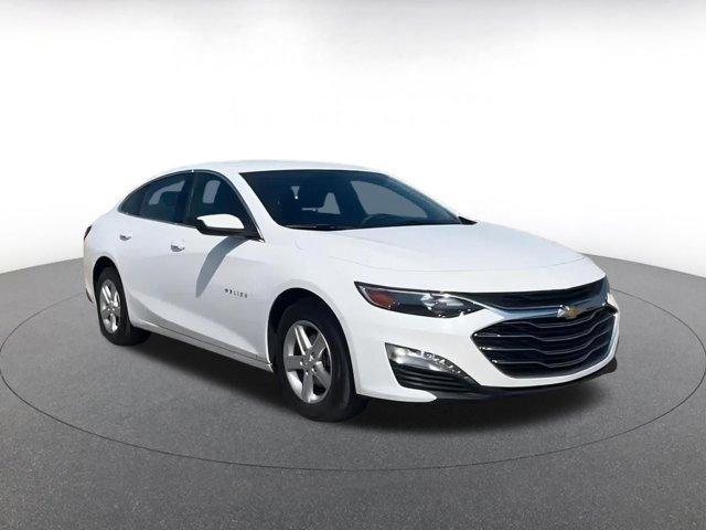 used 2024 Chevrolet Malibu car, priced at $20,020