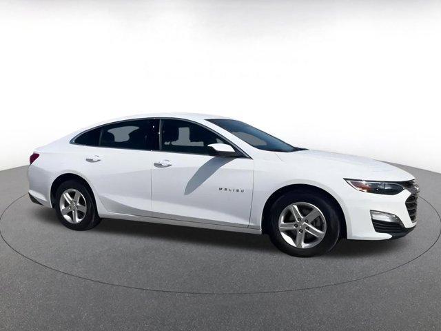 used 2024 Chevrolet Malibu car, priced at $20,020