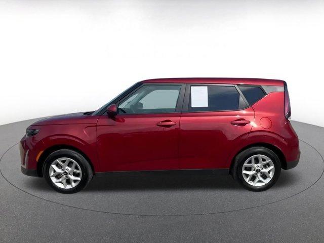used 2024 Kia Soul car, priced at $16,994