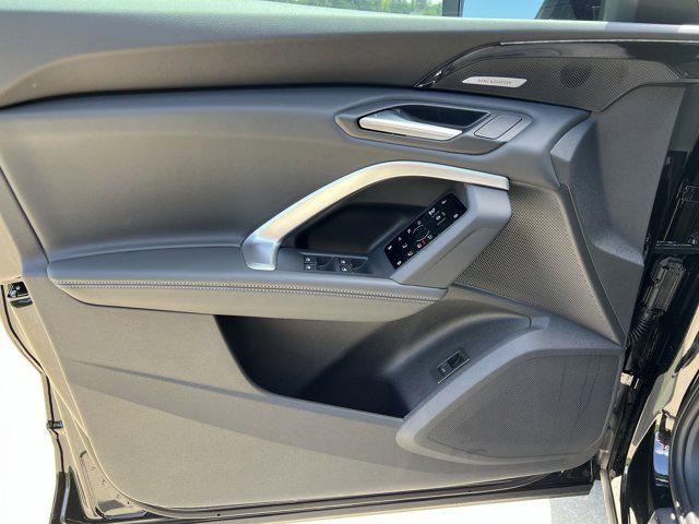 new 2025 Audi Q5 car, priced at $60,175