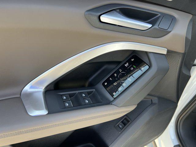 new 2025 Audi Q5 car, priced at $61,390