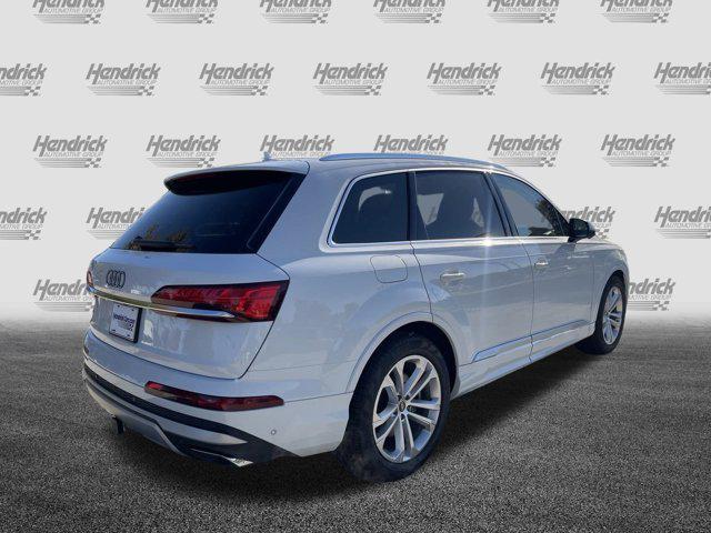 new 2025 Audi Q7 car, priced at $81,800