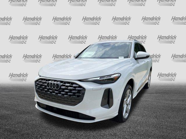 new 2025 Audi Q5 car, priced at $60,440