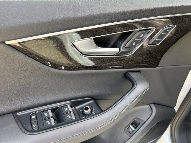 used 2023 Audi Q7 car, priced at $53,997
