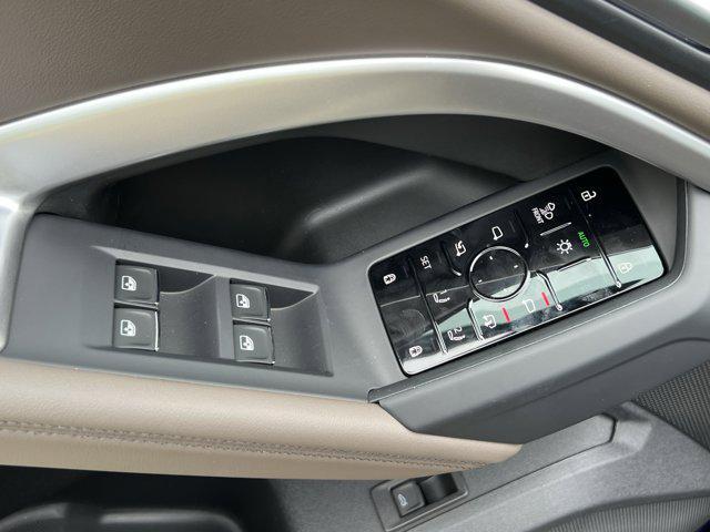 new 2025 Audi Q5 car, priced at $61,950