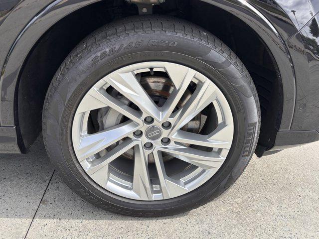 used 2020 Audi Q7 car, priced at $26,999