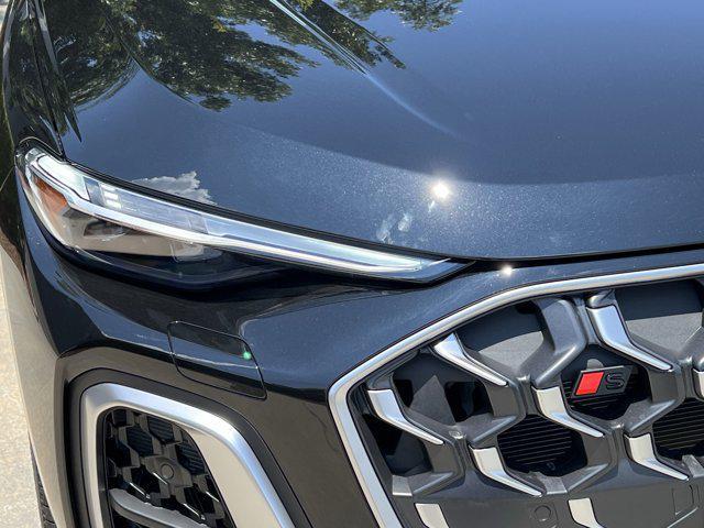 new 2025 Audi SQ5 car, priced at $75,715