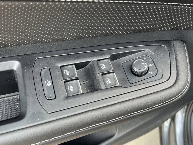 used 2025 Volkswagen Atlas car, priced at $41,999