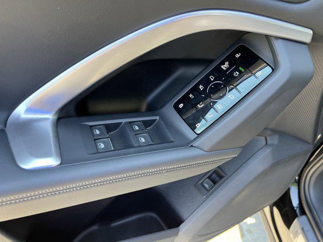new 2025 Audi Q5 car, priced at $61,390