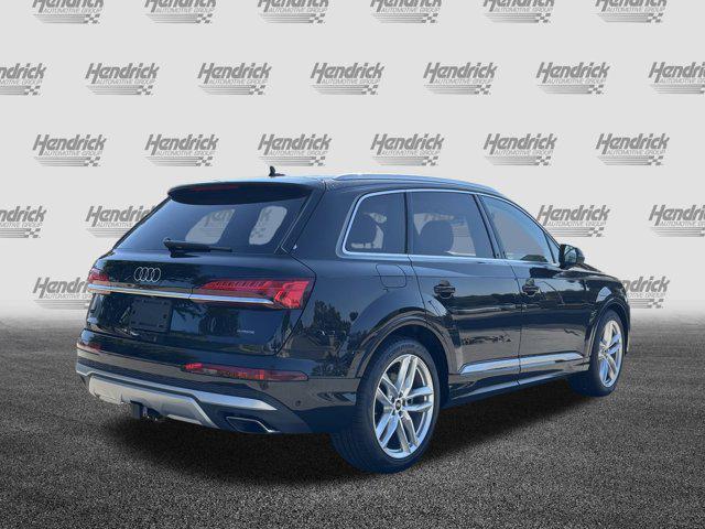 new 2025 Audi Q7 car, priced at $77,080
