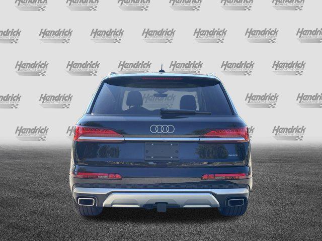new 2025 Audi Q7 car, priced at $77,080