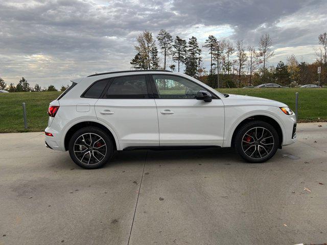 new 2025 Audi SQ5 car, priced at $70,140