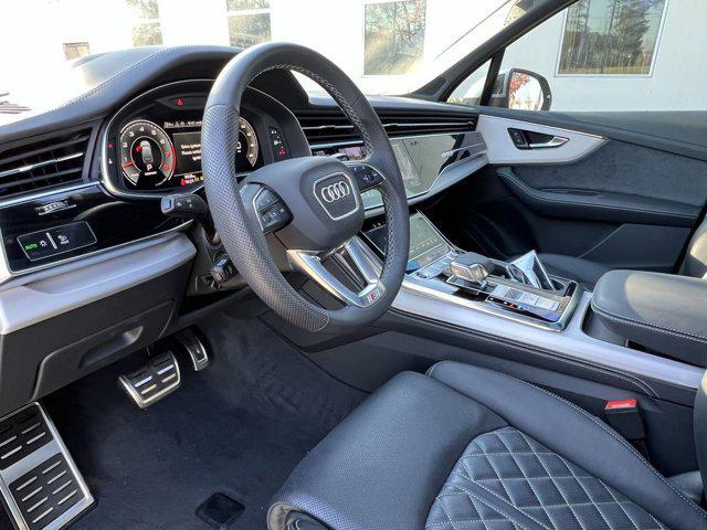 used 2024 Audi Q7 car, priced at $68,999