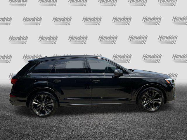 new 2025 Audi Q7 car, priced at $77,450